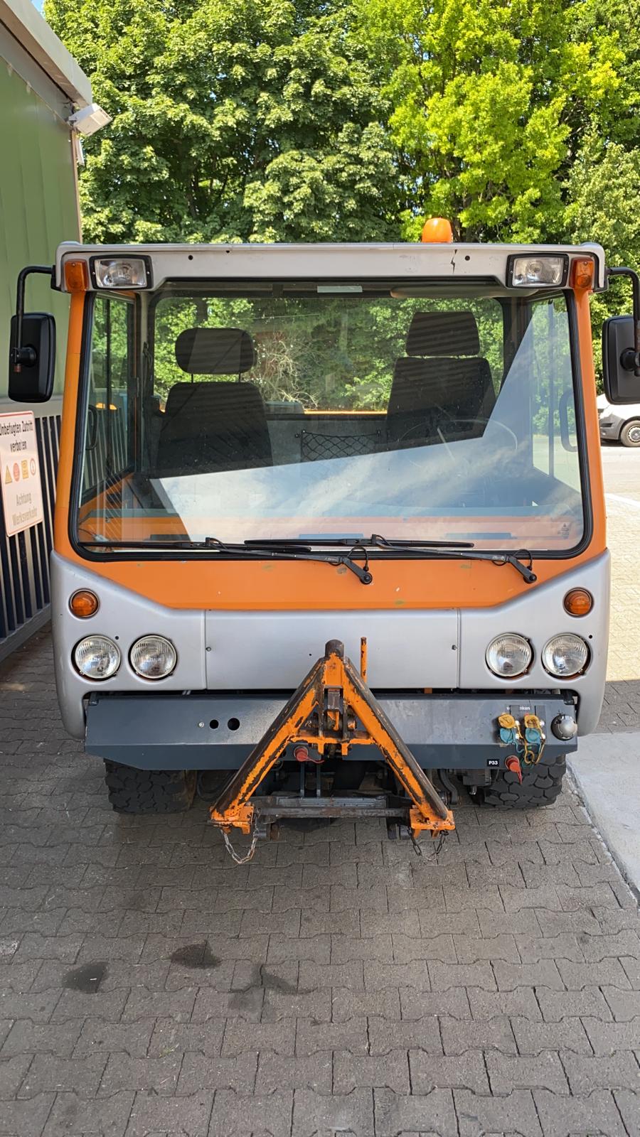 Boki 1151b