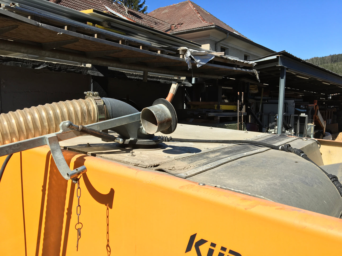 Saugkehrmaschine Boschung S3 2,5m3