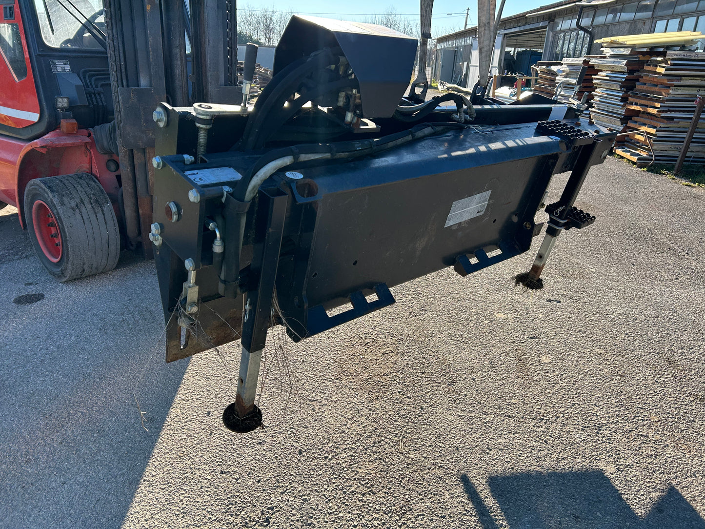 Simex Asphalt und Schotter - Planierer