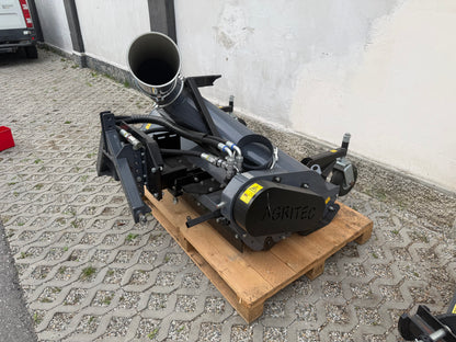 Schnägelmulcher mit Absaugung