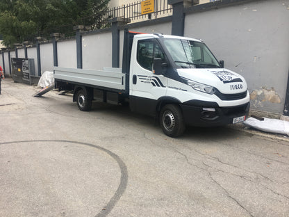 Iveco Daily 35.140 mit Anhängekupplung