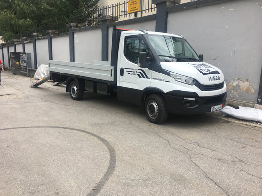 Iveco Daily 35.140 mit Anhängekupplung