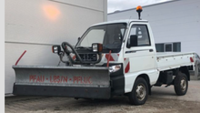 Laden Sie das Bild in den Galerie-Viewer, Schneepflug für Piaggio Porter/lama per Piaggio Porter
