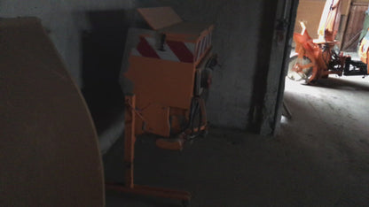Spargisale e graniglia, attacco posteriore Inox