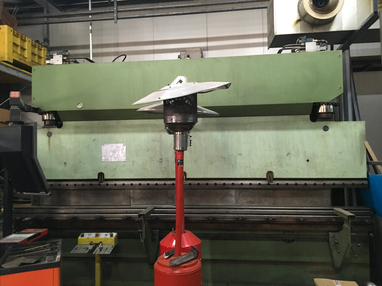 Abkantpresse Primezhofer, 4000mm - 200t