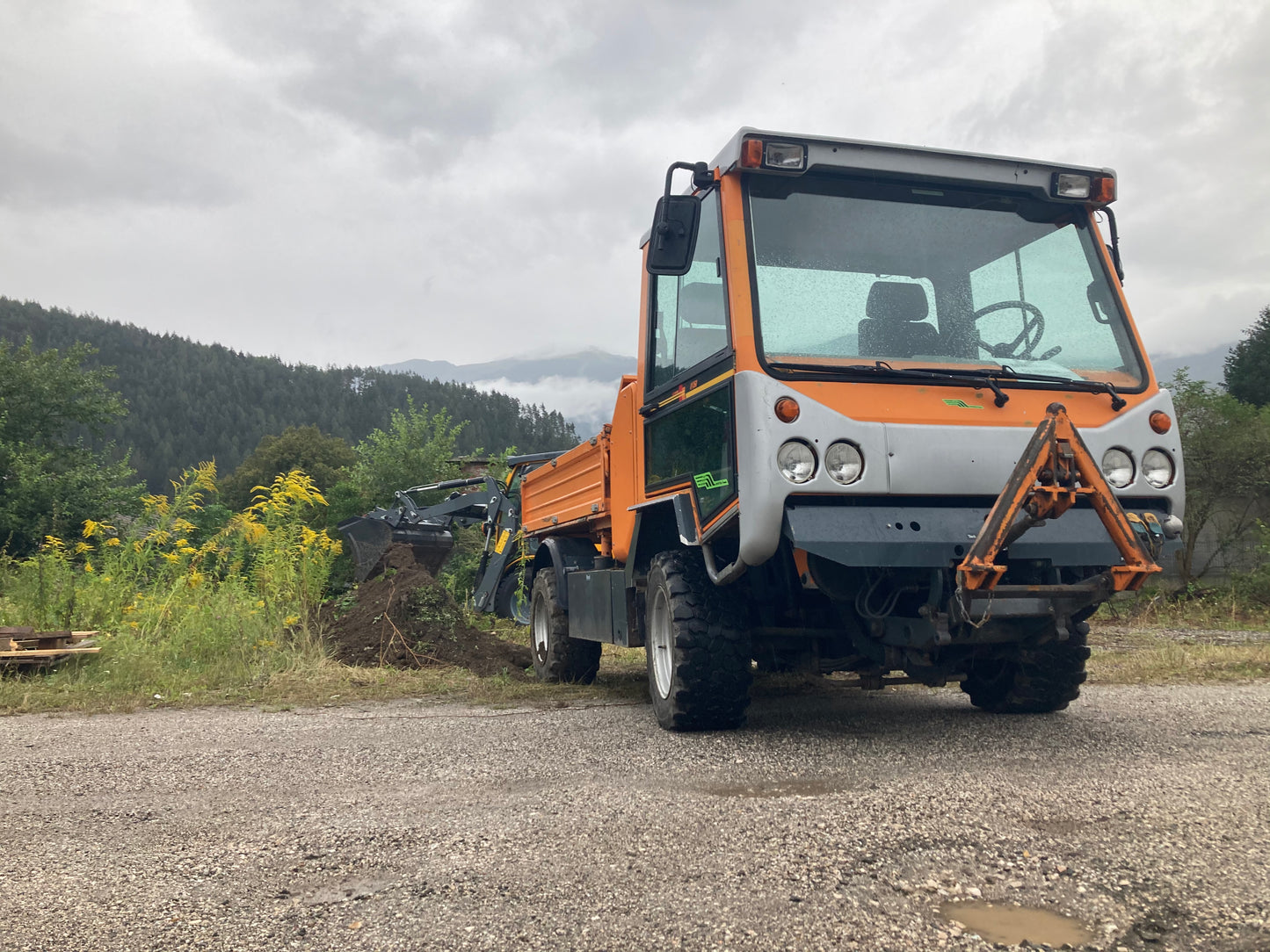 Boki 1151b