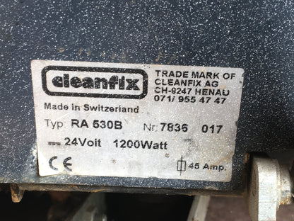 Boden-Nassreinigungsmaschine, batteriebetrieben
