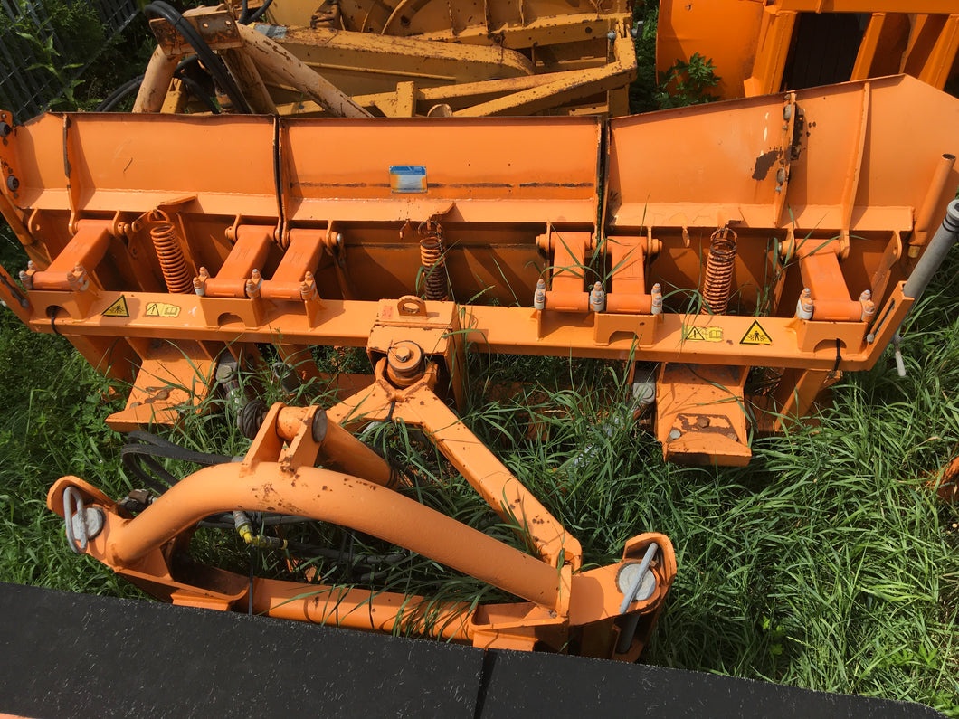 Schneepfug MF 2.3